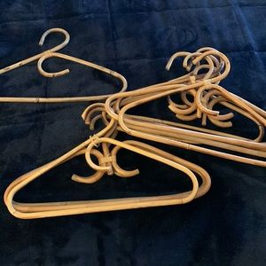 Set of 17 wooden hangers